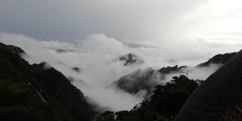 【油画江西】庐山主景区5A、婺源篁岭4A、源头古村、三清山5A、石钟山鄱阳湖含船5A、景德镇4A  双卧6日游