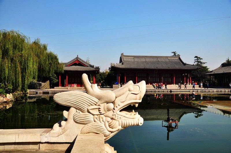 【玩美西安】西安明城墙、陕西历史博物馆、兵马俑、华山 双卧日游