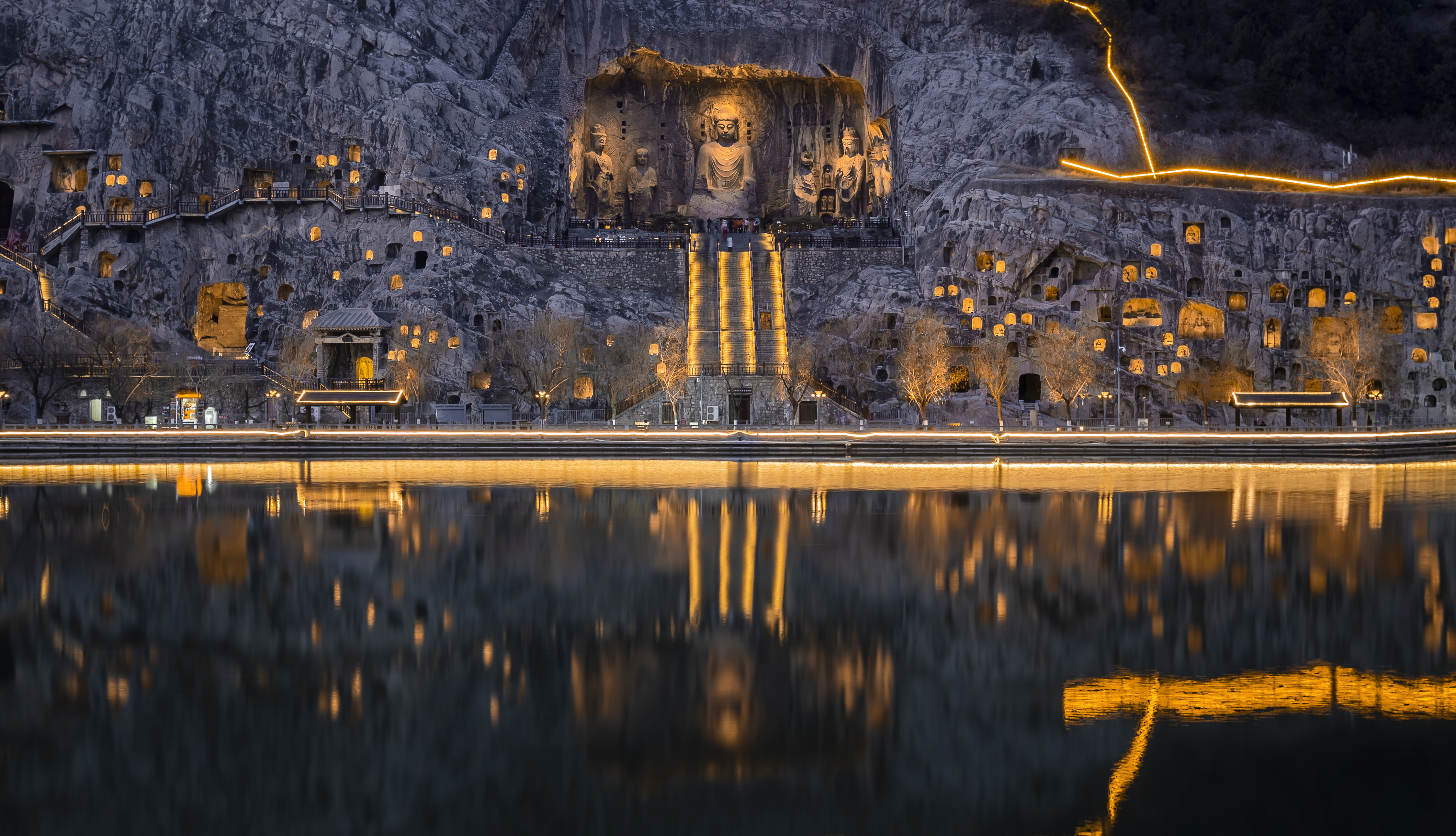 少林寺+龍門石窟1日游